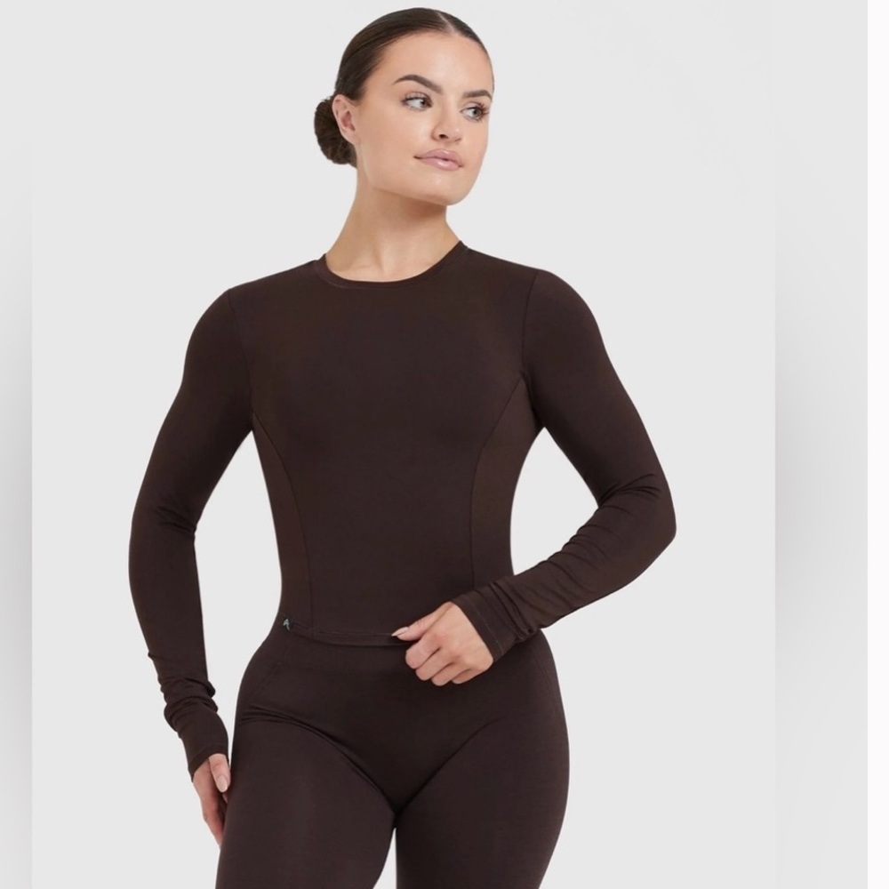 Oner Active 70% Cocoa Mellow Soft Mid Long Sleeve Top
